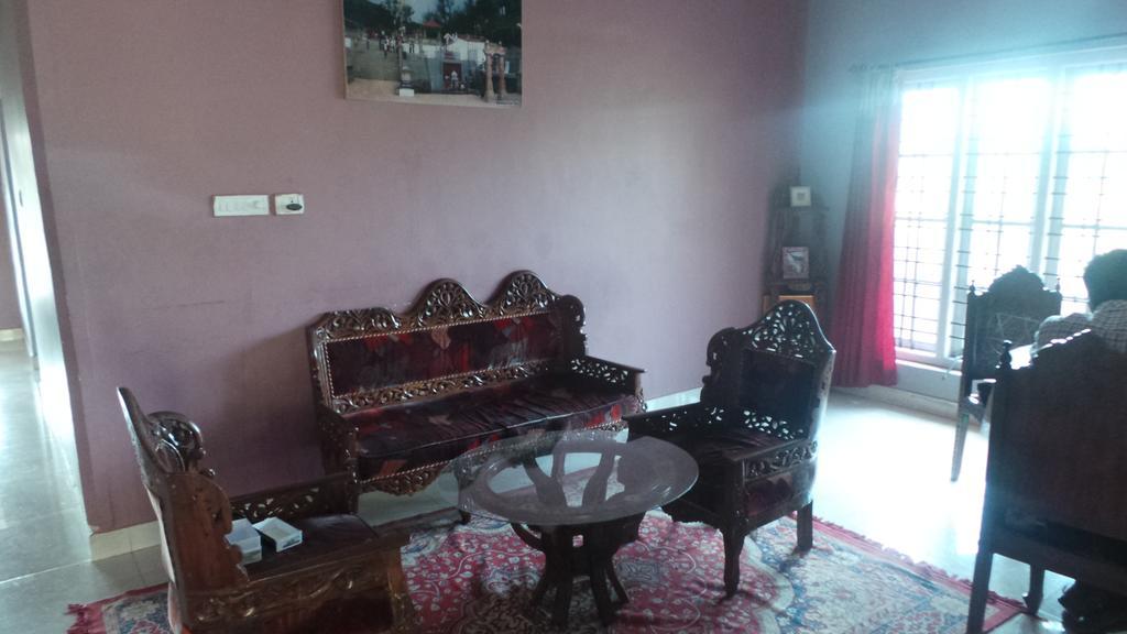 Golf View Cottages Madikeri Bagian luar foto