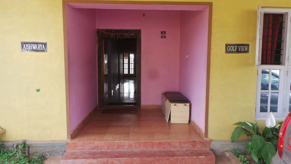 Golf View Cottages Madikeri Bagian luar foto